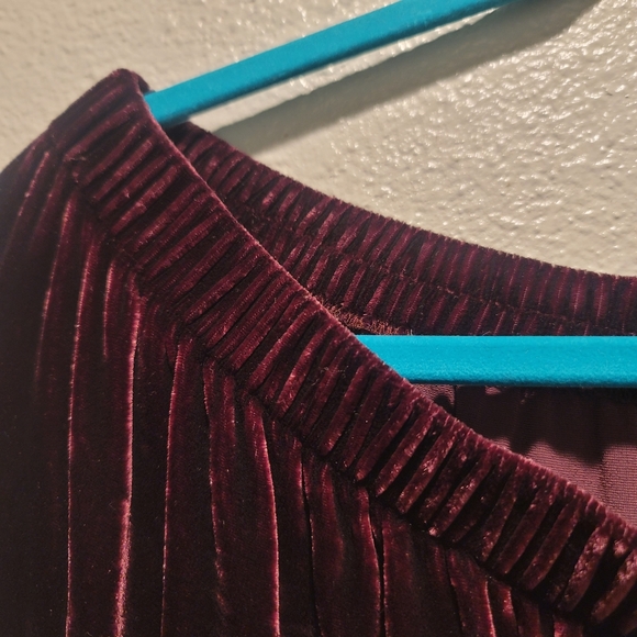 Eileen Fisher 2 piece velvet Plum Sleeveless top Size 1X with Skirt Size 2X - Picture 14 of 15